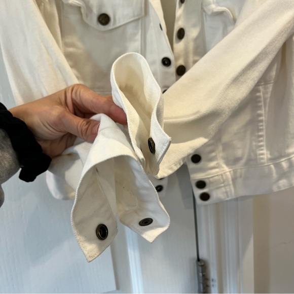 Current Elliott White Jean Jacket Size 0 - Picture 3 of 6